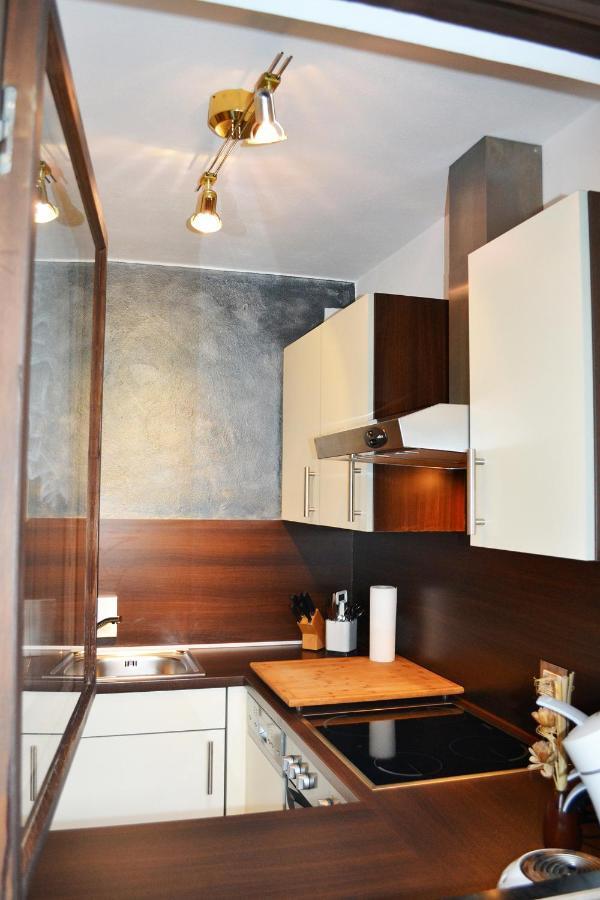 Apartment Am